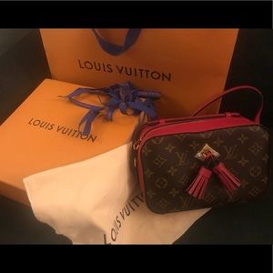 Authentic Louis Vuitton Saintouge Freesia/Monogram